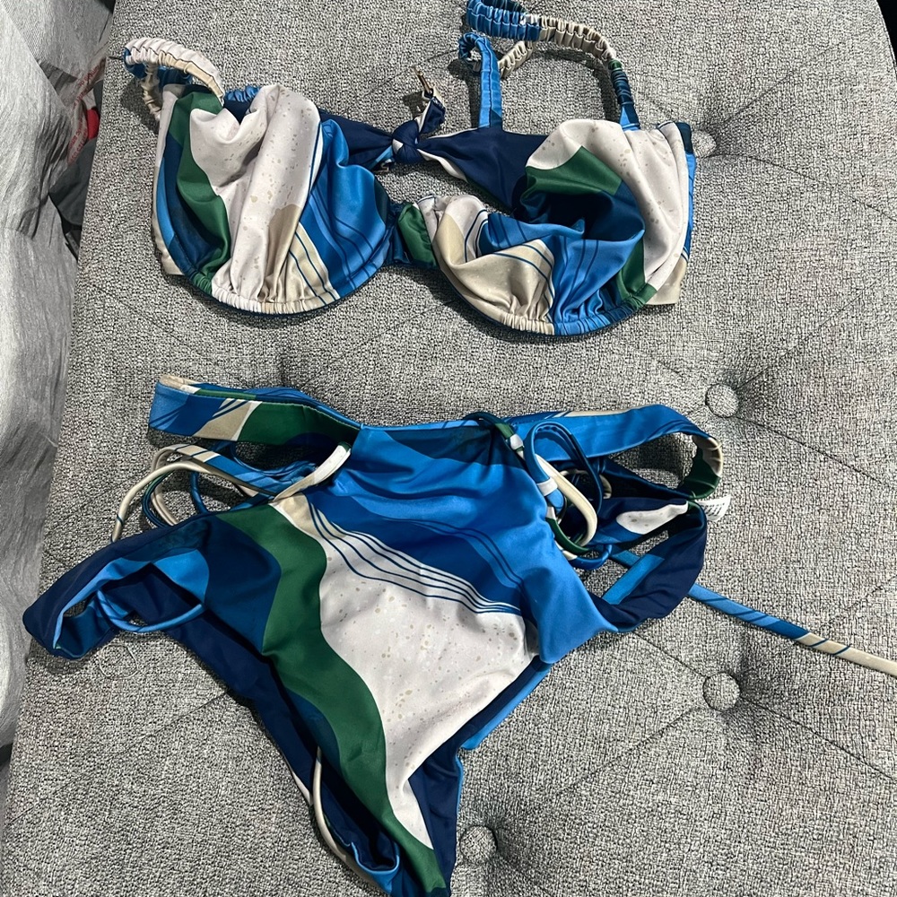 Two piece bikini set